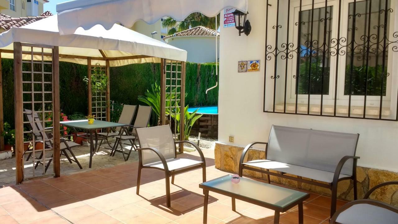 Family Beach Villa Rubens Oliva Exterior foto